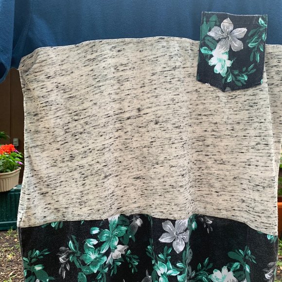 BDG Urban Outfitters Colorblock Tropical Flower T - Picture 4 of 6